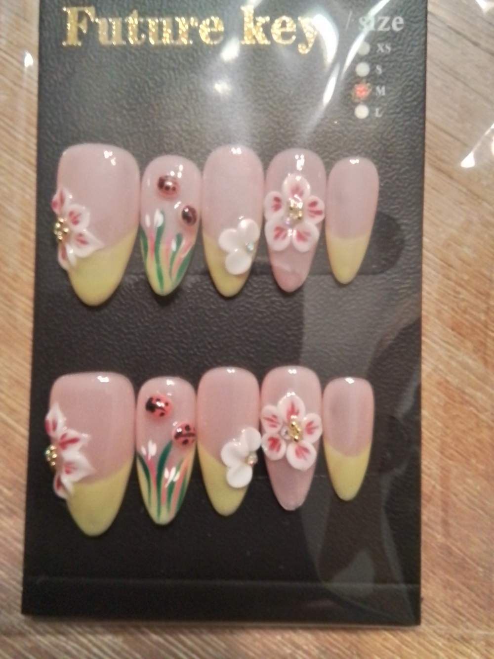 Future Key 3D Ladybug/Floral Press-On Nail Set Size M* New